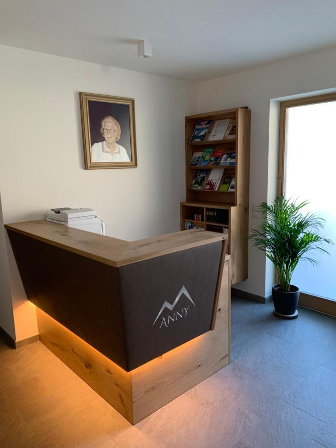 Apartments Anny Postal / Burgstall Bagian luar foto